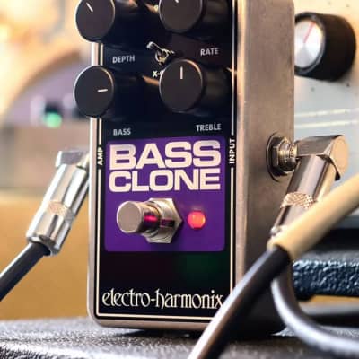 Electro-Harmonix Bass Clone Nano Analog Chorus Pedal image 7