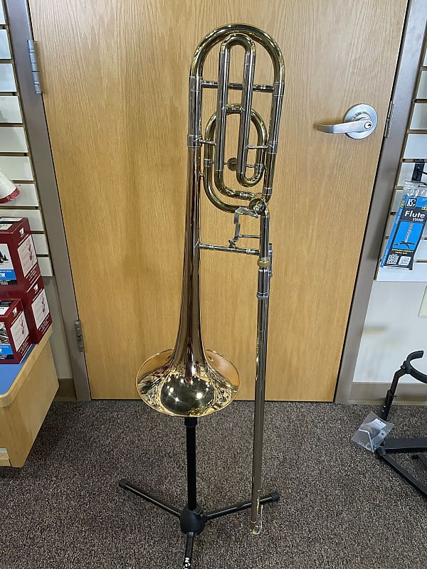 Used Holton TR150 Trombone Reverb