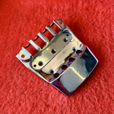 あ*ば様 Trapeze tailpiece RH for rickenback 01121.jpg