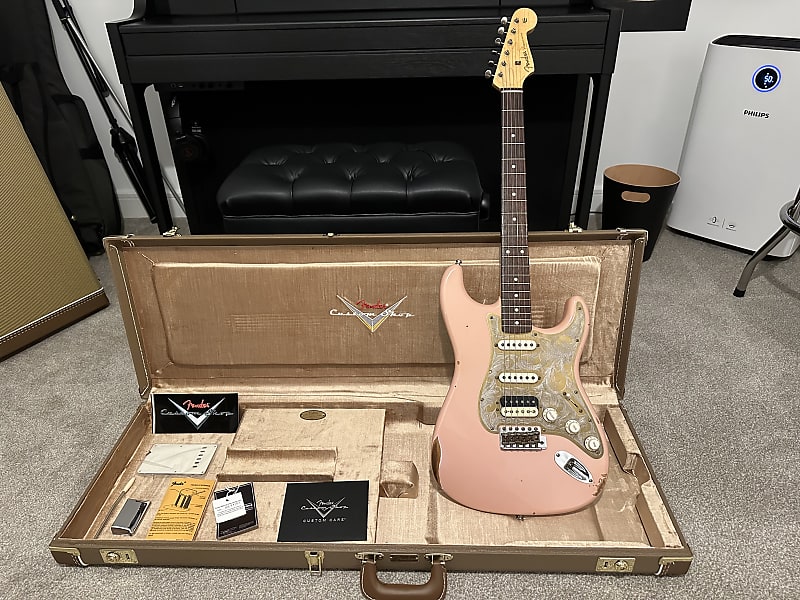 Fender Custom Shop Limited Edition Tyler Bryant Pinky Strat | Reverb