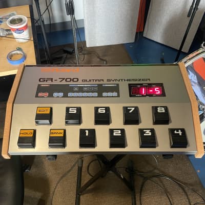 Roland GR-700 Guitar Synthesizer Serviced Voice Chips