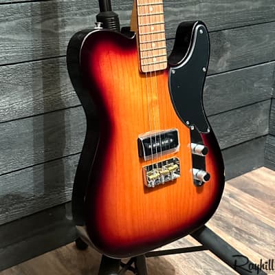 Fender Noventa Telecaster Sunburst MIM Electric Guitar image 2