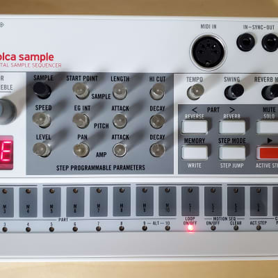 Korg Volca Sample Digital Sample Sequencer 2010s - White