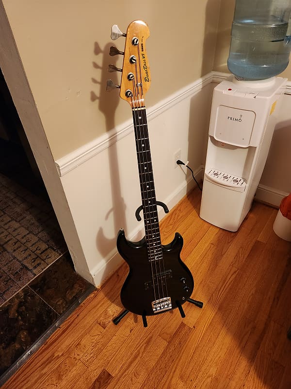 Vintage Yamaha Broad Bass VI late 70s/early 80s - Black