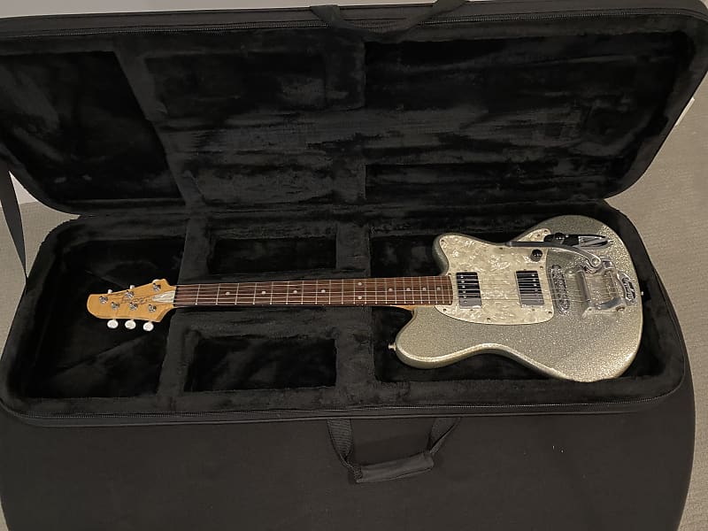 1997 Ibanez Talman TC825 Blue Sparkle Factory Bigsby MIJ