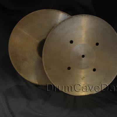 14" ZILDJIAN QUICK BEAT HI HAT CYMBALS, VINTAGE late 1970s HOLLOW LOGO, 1128 & 1202 grams image 2