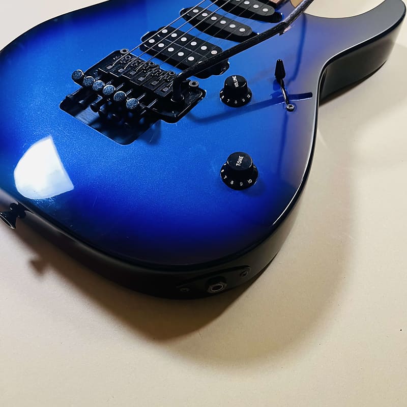 Charvel CDS-055-SSH 1990s - Purple Burst MIJ | Reverb