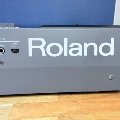[Very Good] Roland Juno 106s 61-Key Programmable Polyphonic Synthesizer - Black image 10