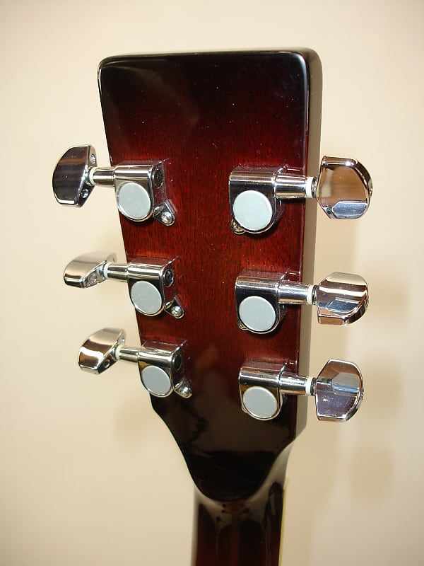 フラットマンドリンBeanBlossom By Morgan Monroe Bean Blossom by Morgan Monroe Resonator Guitar, Sunburst