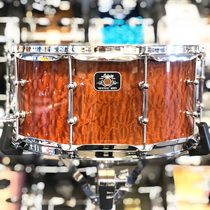 Ludwig Universal Beech 6.5x14" Snare Drum image 1