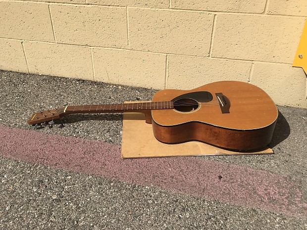 Suzuki f90 guitar top