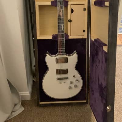 ELECTRICAL GUITAR COMPANY Double Cutaway SG 2020s White image 1