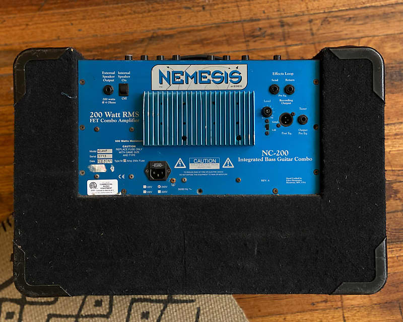NEMESIS by EDEN NC-200 ベース ギター アンプ 200Watt RMS FET Combo 
