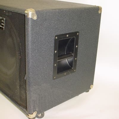 Crate BXE-15 1x15" 200-watt 8 Ohms Bass Cabinet w/ Casters image 3