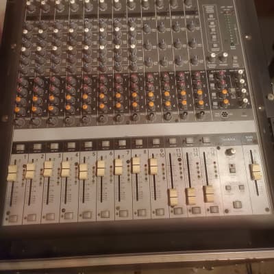 Mackie Onyx 1620i 16-Channel Mixer with firewire card image 1