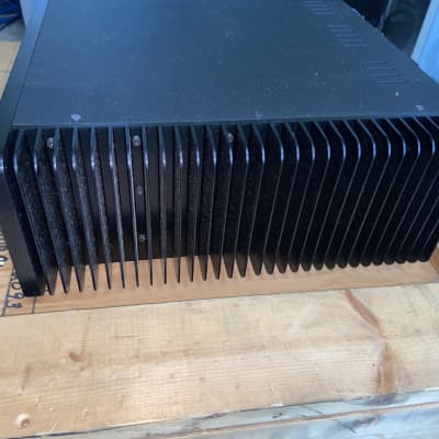 Jeff Rowland Collectors Alert - Model 1 Power Amp with original factory shipping crate image 6