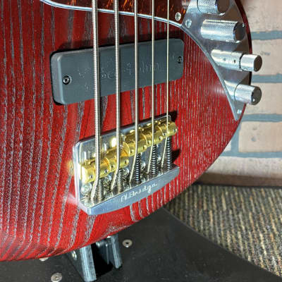 Form Factor Audio  Wombat 5 Short Scale (30”) Electric Bass Guitar Burgundy Ash, 100% Brushed Satin image 4