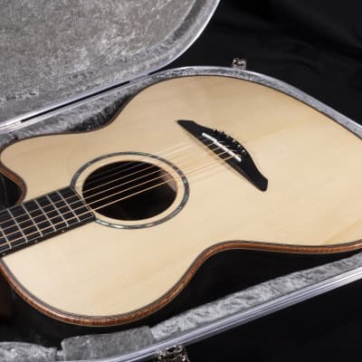 Avalon Ard Rí A2-390C Guitar Sitka & Exhibition Grade Ziricote - New & 30% Off! image 9