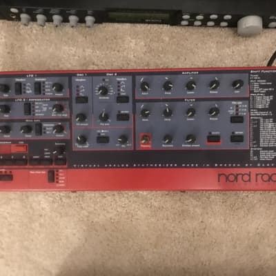 Clavia Nord Lead 1 Rack + Voice Expansion