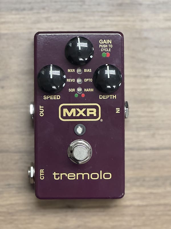MXR M305 Tremolo
