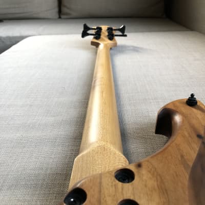 Birdsong Fusion - hand made short scale bass - 2010 - 4 string image 15