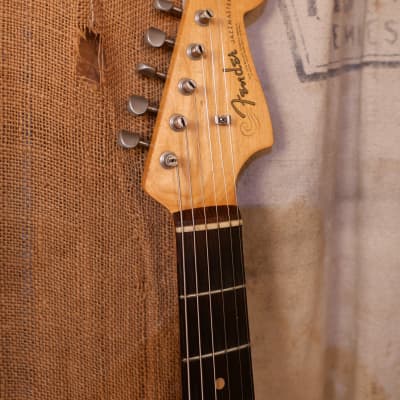 Fender Jazzmaster 1961 - Shoreline Gold - Refin image 10