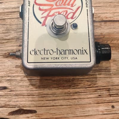 JHS Electro-Harmonix Soul Food with 