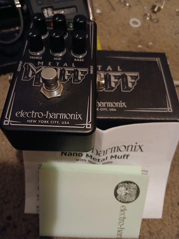 Electro-Harmonix Nano Metal Muff