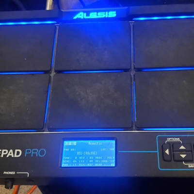 Alesis SamplePad Pro 8-Pad Percussion and Sample-Triggering