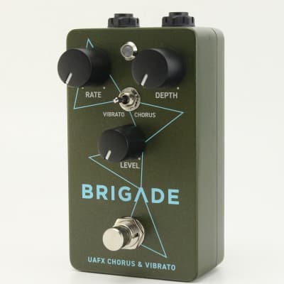 ギター UAFX BRIGADE Chorus & Vibrato sddefault.jpg