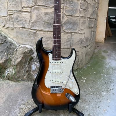 Swing Classic Stratocaster 2000s NOS Sunburst for sale