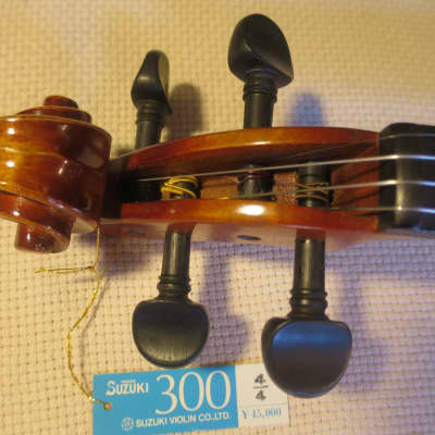 1988 Suzuki Violin No. 300, 4/4 Intermediate with Case