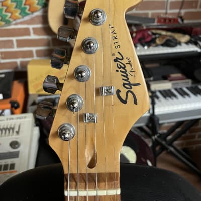 Fender Squier Stratocaster image 3