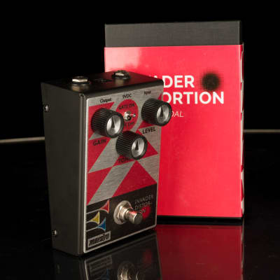 Maestro Invader Distortion | Reverb