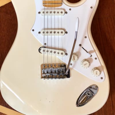 100% ORIGINAL Aria Pro II Fullerton FL50s Stratocaster USA MADE 1996 Faded Olympic White w/ Padded Road Runner Gig Bag Case image 6