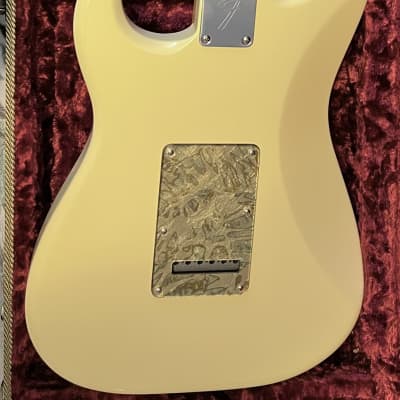 2015 Fender Artist Series Yngwie Malmsteen Stratocaster, Non-Scalloped image 2