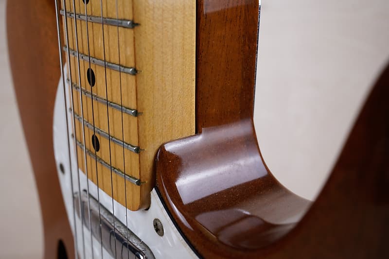 ギター Fender Traditional70s TelecasterThinline Made in Japan Traditional 70s Telecaster® Thinline – Fender