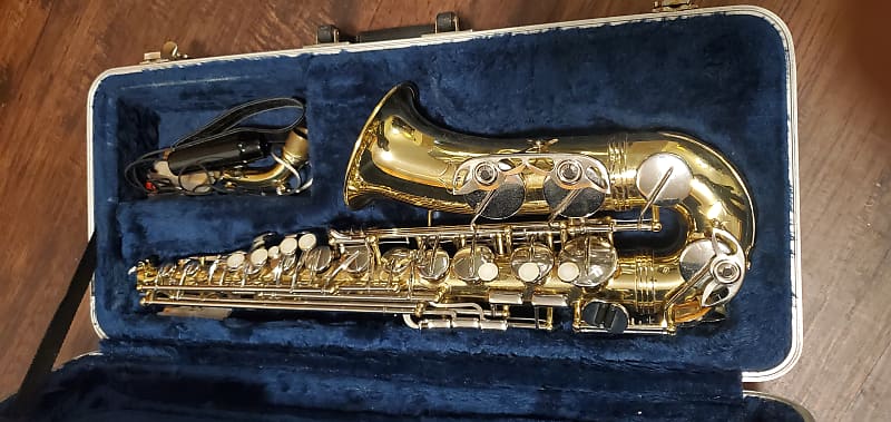 Em deals winston saxophone