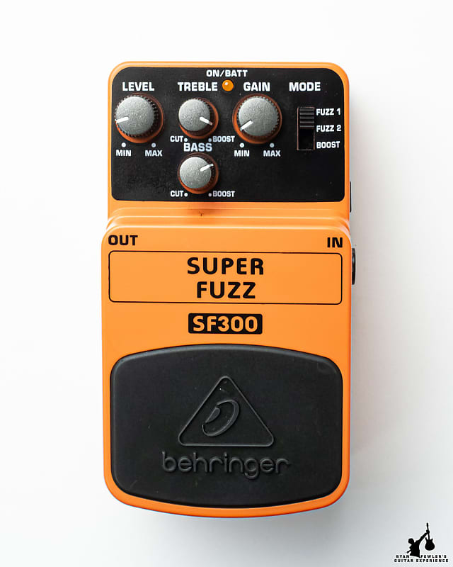 Behringer SF300