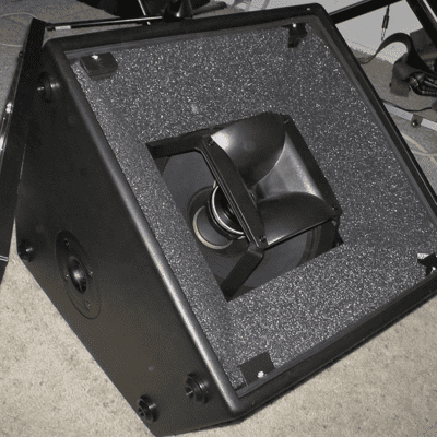 Atomic CLR Neo FRFR powered speaker cabinet image 3