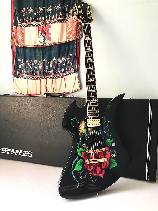 FERNANDES MG-160R / HIDEギター 薔薇と髑髏 - エレキギター