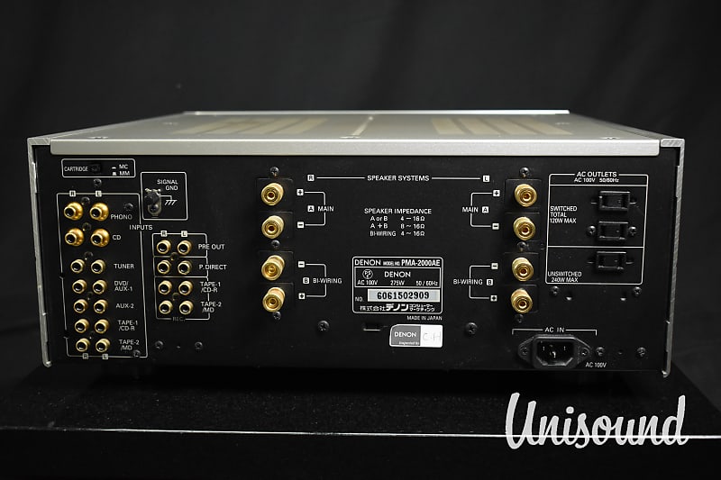 Denon PMA-2000AE Stereo Integrated Amplifier in Excellent