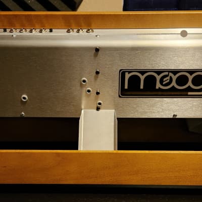 Moog Minimoog Model D Reissue 44-Key Monophonic Synthesizer (2016) 2016 - 2017 - Black / Wood image 4