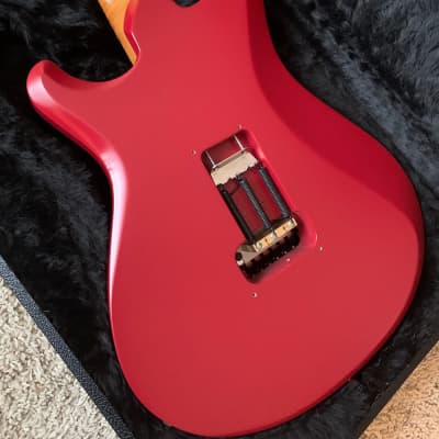 Knaggs Severn XF 2019 - Cardinal Red image 4
