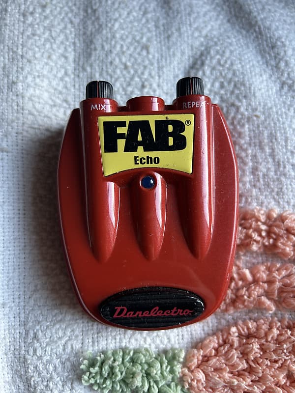 Danelectro Fab Echo