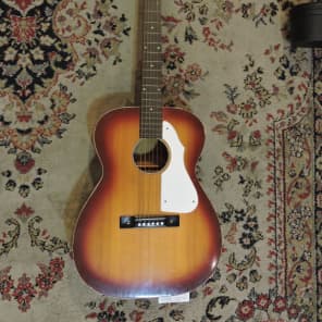 Silvertone 319 Acoustic Guitar Reverb