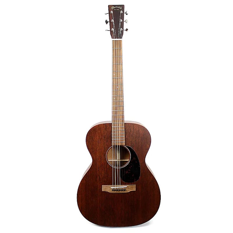 Martin Guitar 000-15M with Gig Bag, Acoustic Guitar for the Working  Musician, Mahogany Construction, Satin Finish, 000-14 Fret, and Low Oval  Neck Shape - Pineville Music