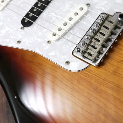 Fernandes DECADE 85 SID Shinji 3 Tone Sunburst [09/21] | Reverb