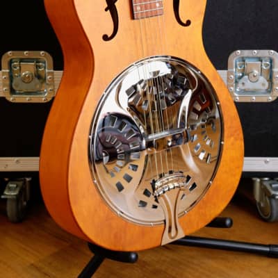 Epiphone Dobro Hound Dog Round Neck Resonator Guitar Vintage Brown image 6