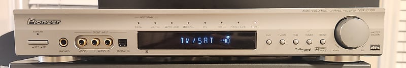 Pioneer Pioneer VSX-C300 AV Multi Channel Receiver 2001 - Silver metal case  			